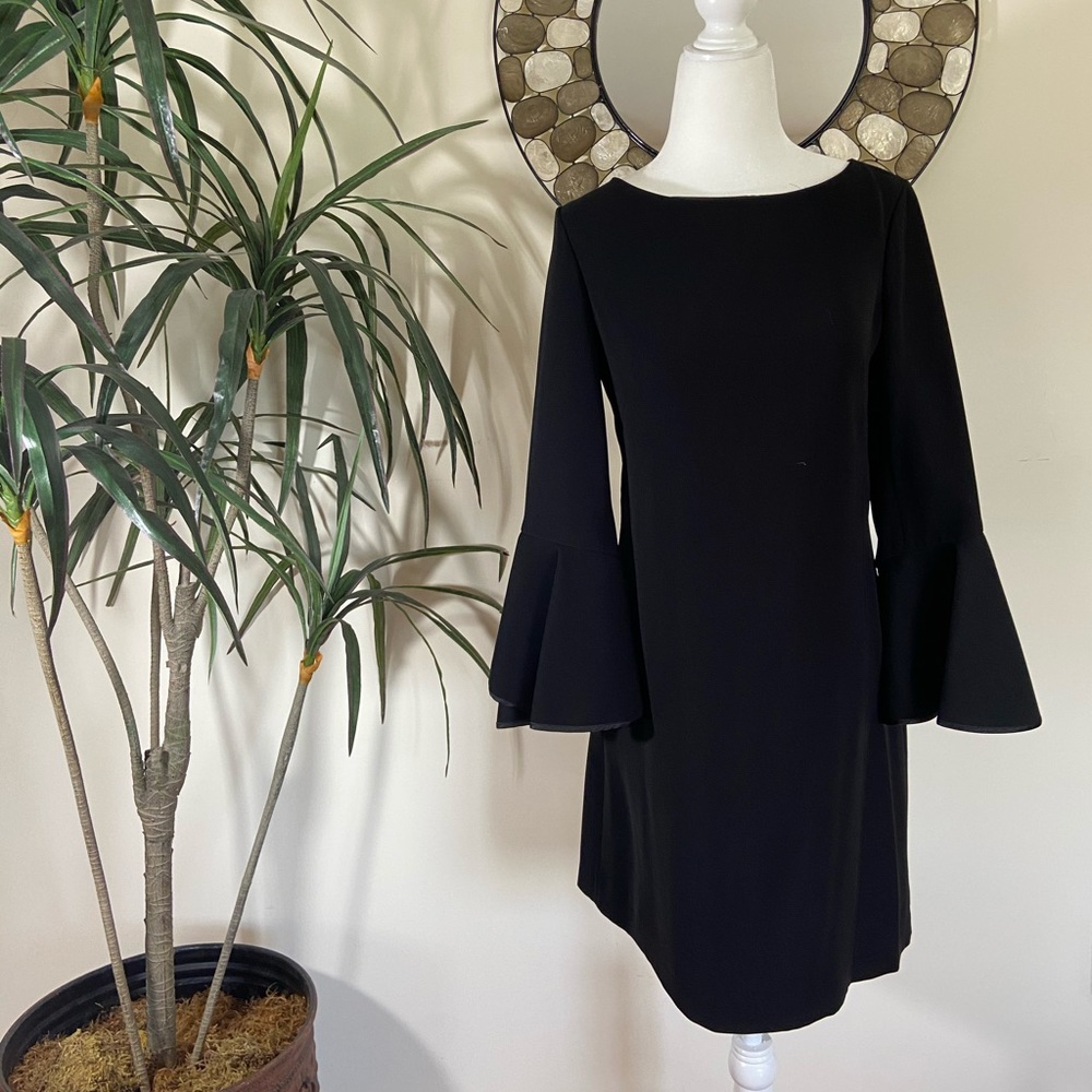 White House Black Market long sleeves dress
